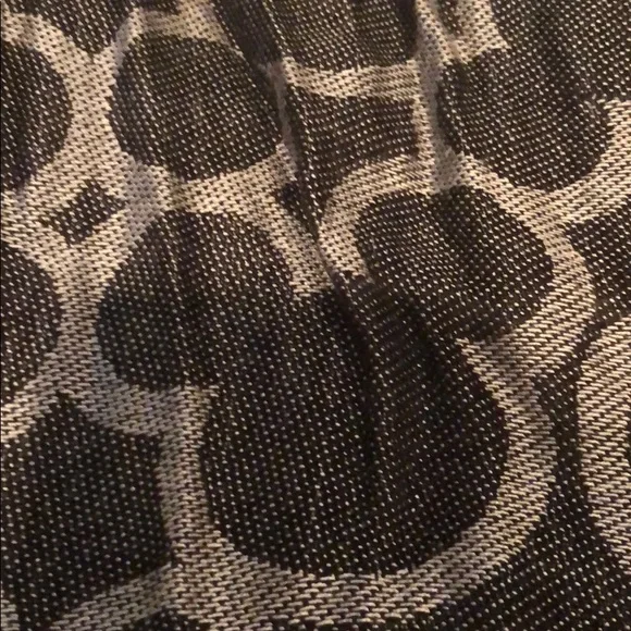 Disney Parks scarf limited edition NWOT Two Pattern Sides Mickey